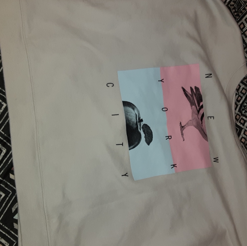 Shirt/sweater